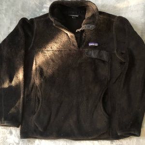 Patagonia women’s black fleece 3/4 zip